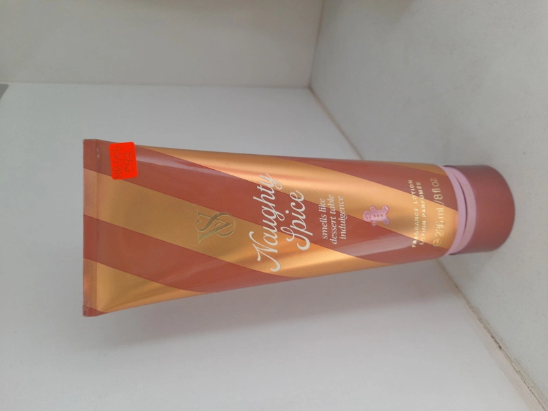 Loción con Fragancia Naughty Spice - Victoria's Secret
