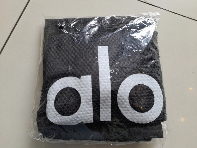 Ropa Deportiva alo Negra(1)